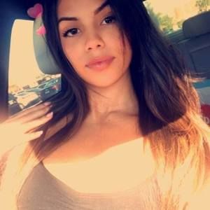 Meet your Posher, Stacy